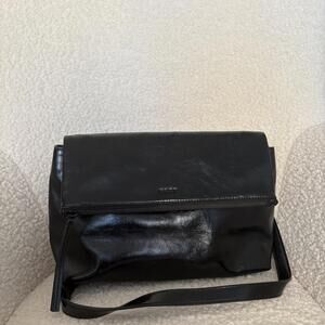 DKNY JAYESON MEDIUM FLAP CROSBODY BAG